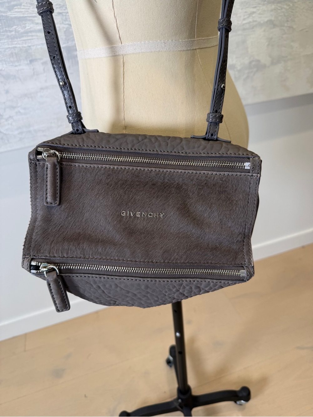 Givenchy Gray Pony & Pebbled Leather Crossbody Pandora - Picture 3 of 16